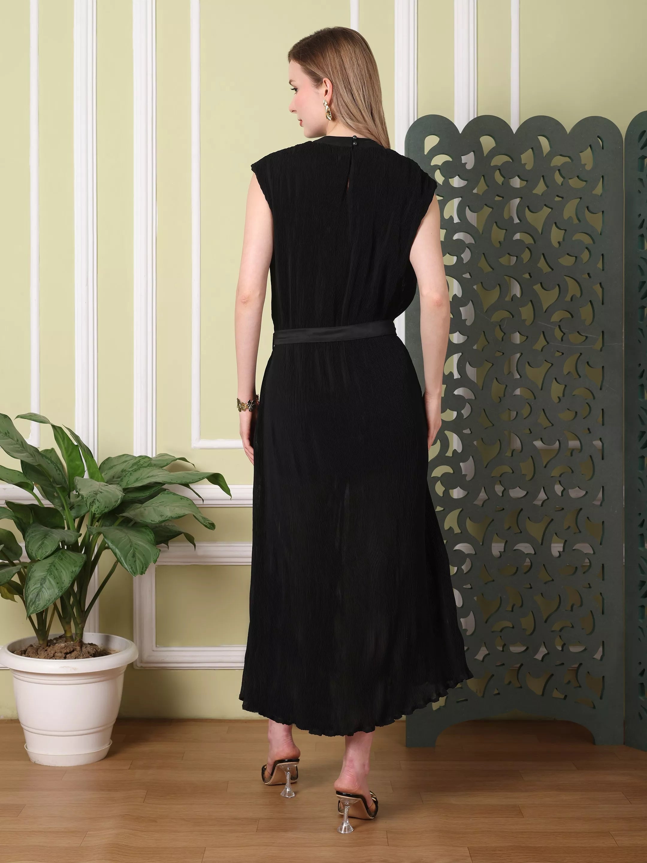 IMARA Pleted fabric Midi Dress